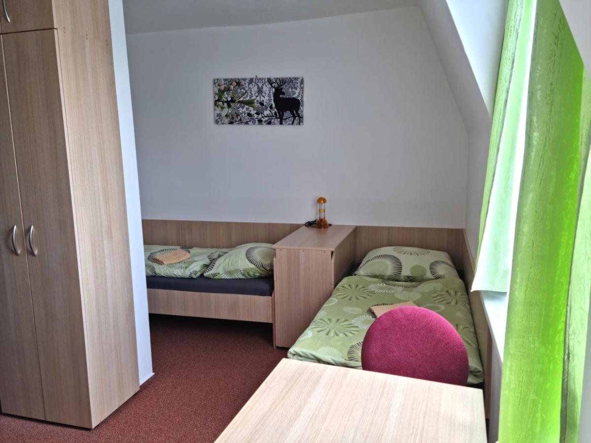 Veghouse - Penzion U Plaze Горні-Бечва Екстер'єр фото